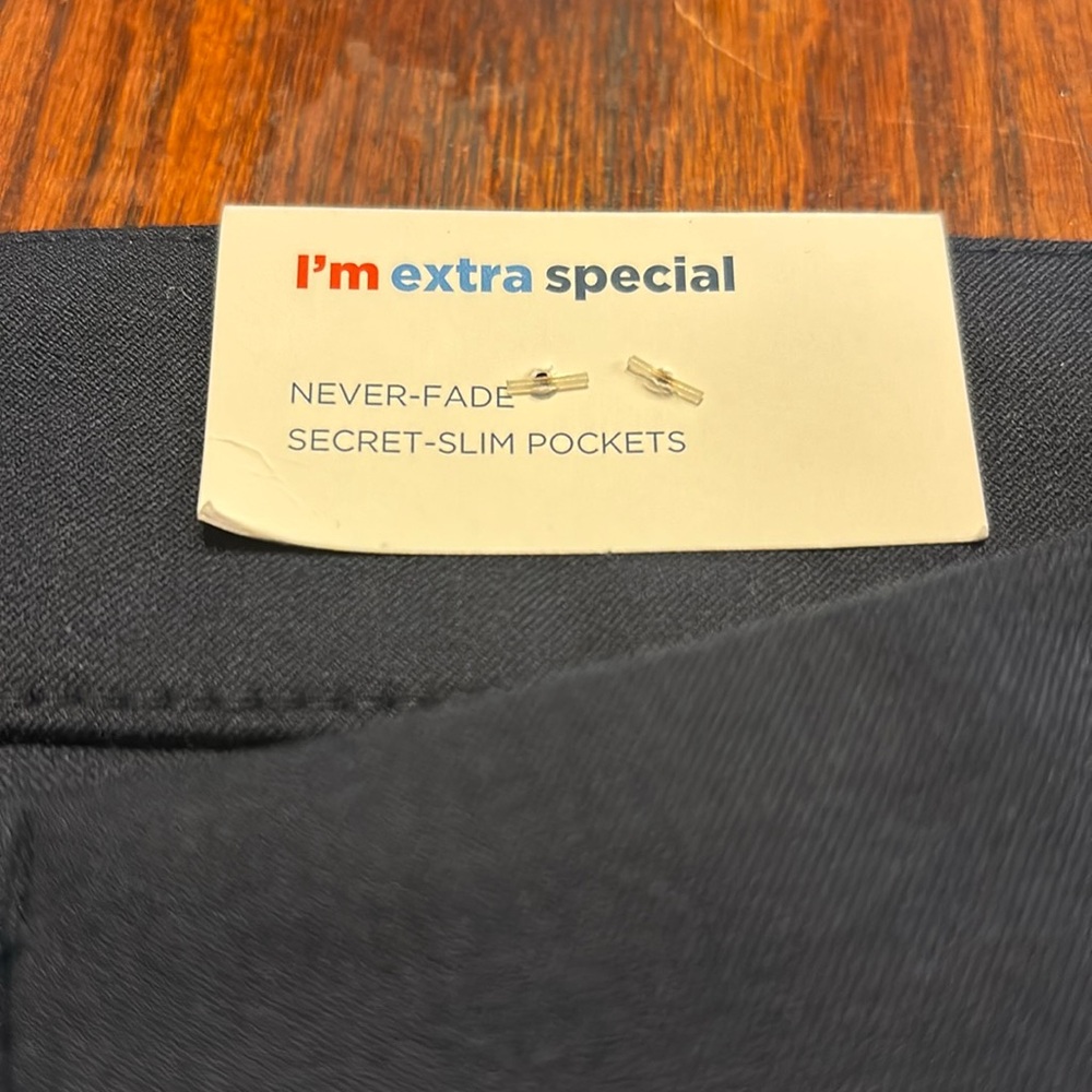 Old navy pixie pants new never worn